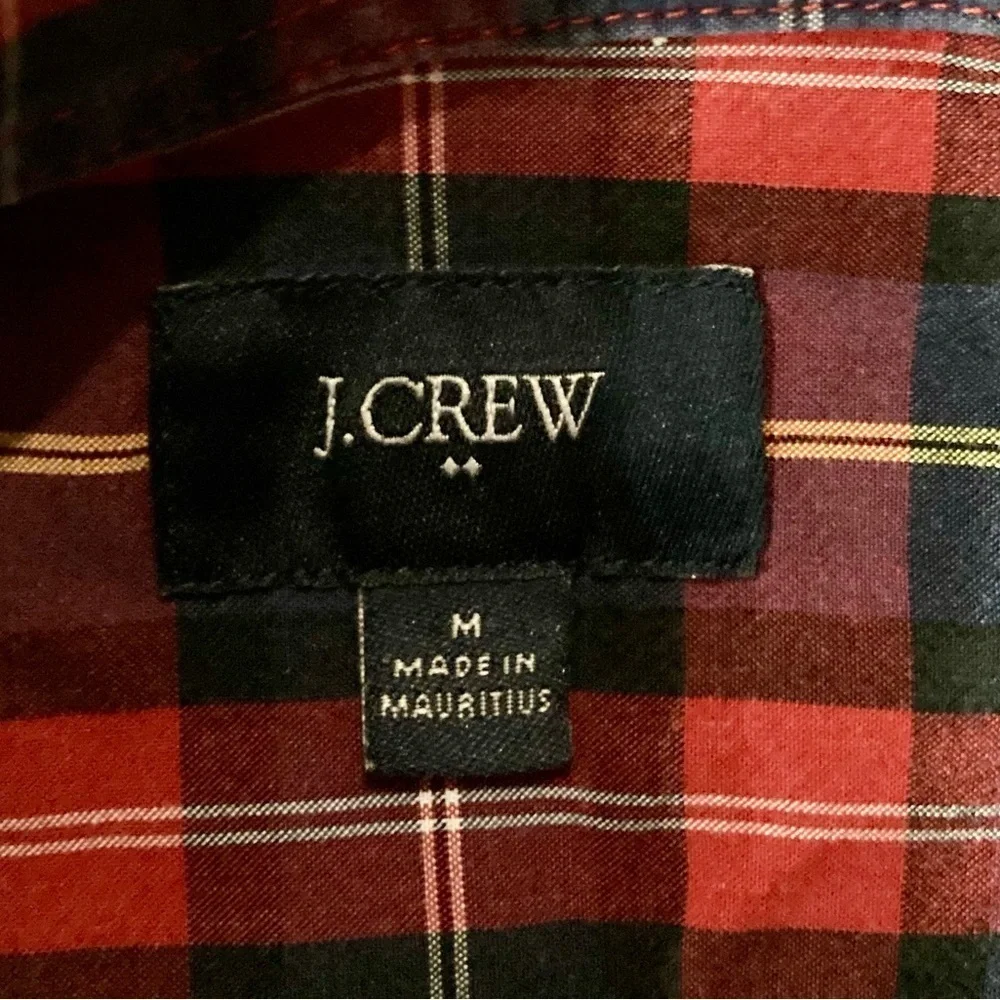 J. Crew Men’s Size Medium Red/Blue Plaid Button Down‎ Shirt